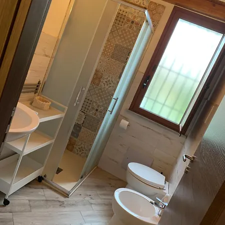 Risvegliarsi A Danisinni Apartamento *